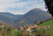 09 Partenza da Alino (687 m), piccolo  borgo che conserva ancora il  suo antico bell'aspetto originario, 